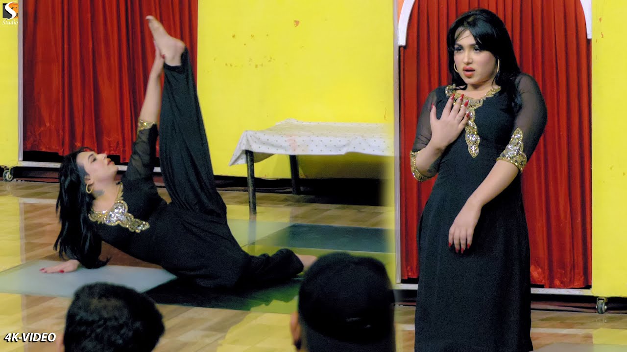 Mera Aisa Button Daba De , Rimal Shah Stage Dance Performance , Friends Theater Sahiwal 2023