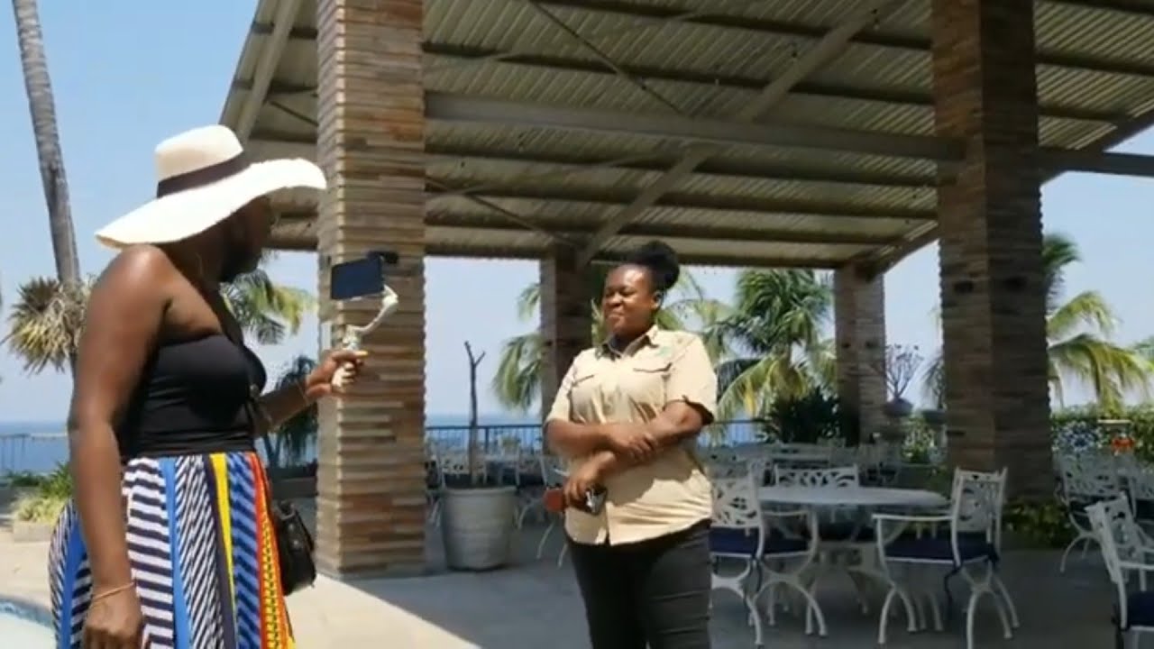 Exclusive behind the scenes with @AFRICANTIGRESS at Lake Safari lodges (Siavonga)