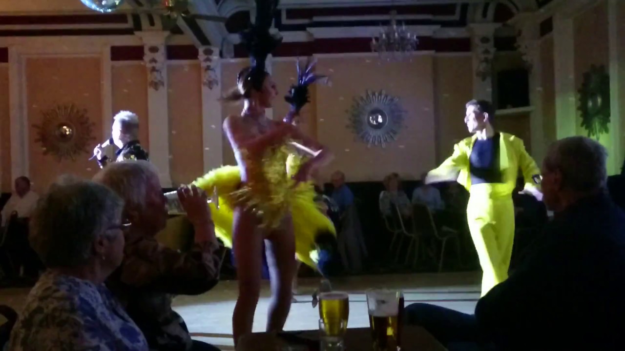 PARK HOUSE HOTEL  DANCERS  BLACKPOOL  / 3 /
