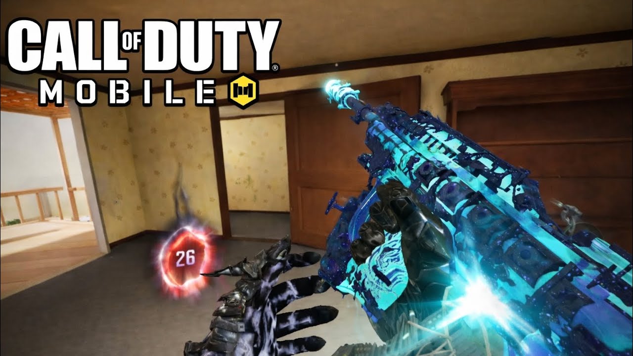 Testing out the free Mythic AGR 55.6 SMG 🙈