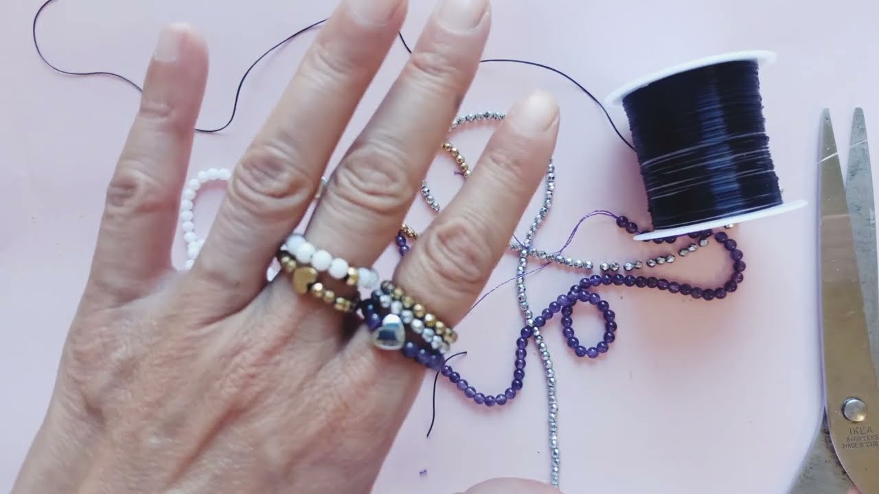 Come creare semplici anellini con elastico ed ematite