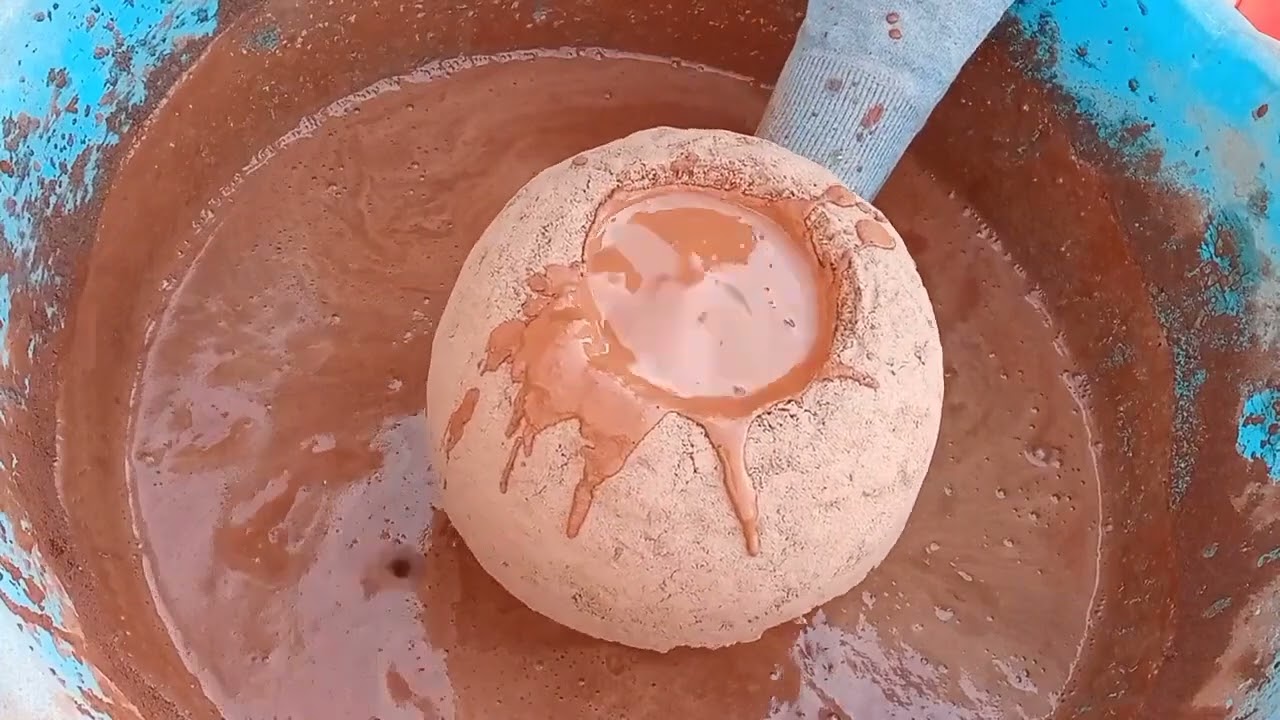 ASMR|| Super soft dusty pure reddirt #satisfying #asmrtriggers #asmrvideos #oddlysatisfying #asmr 