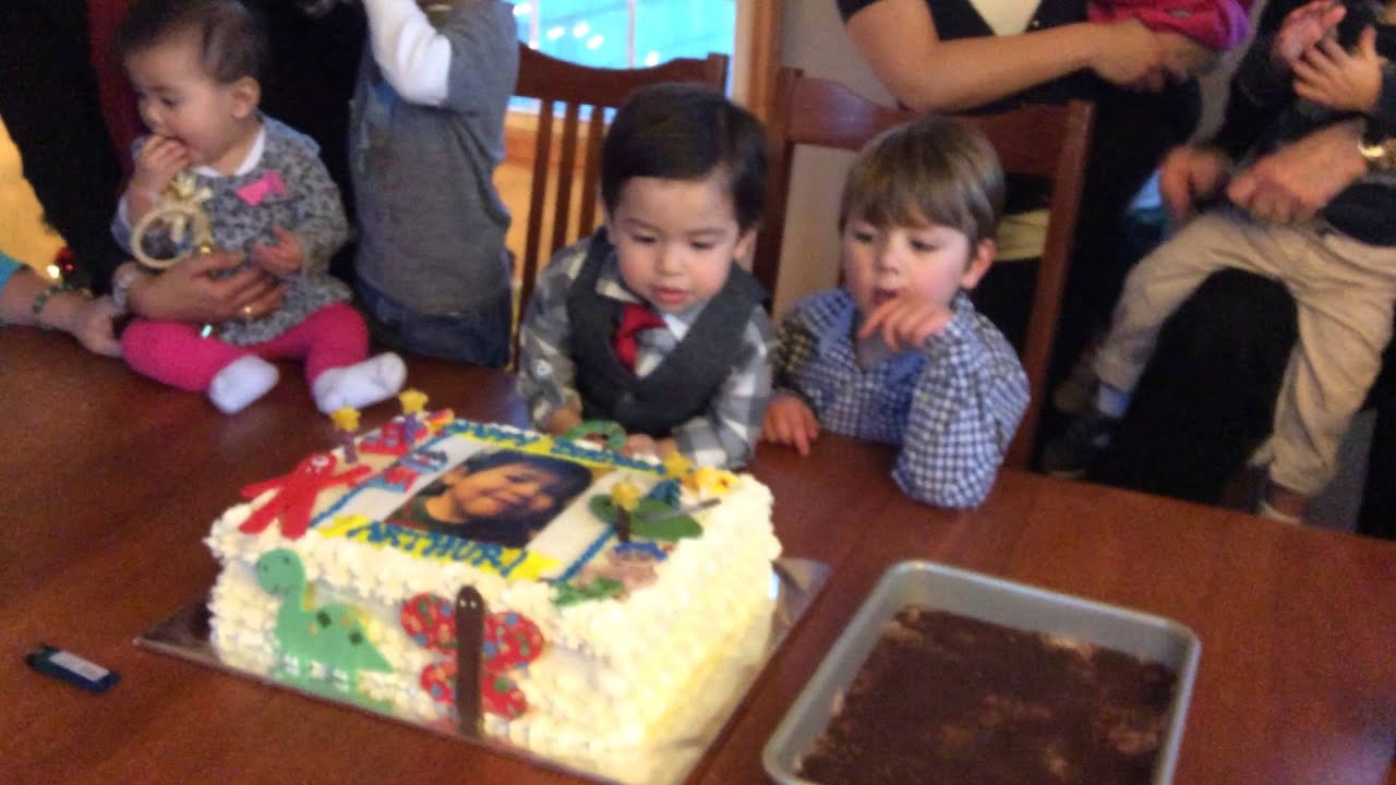 2013-12-06  Arthur's 2nd Birthday