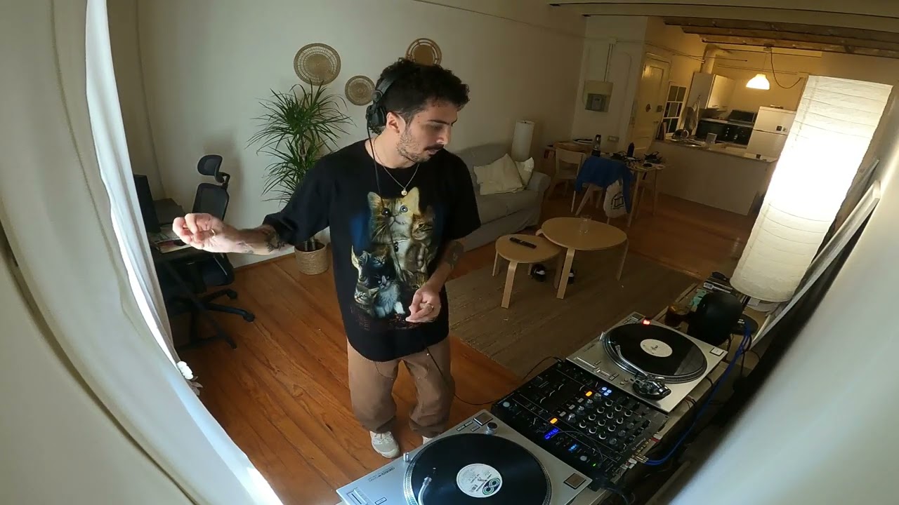 Bruno Cardenas -  Vinyl House Mix