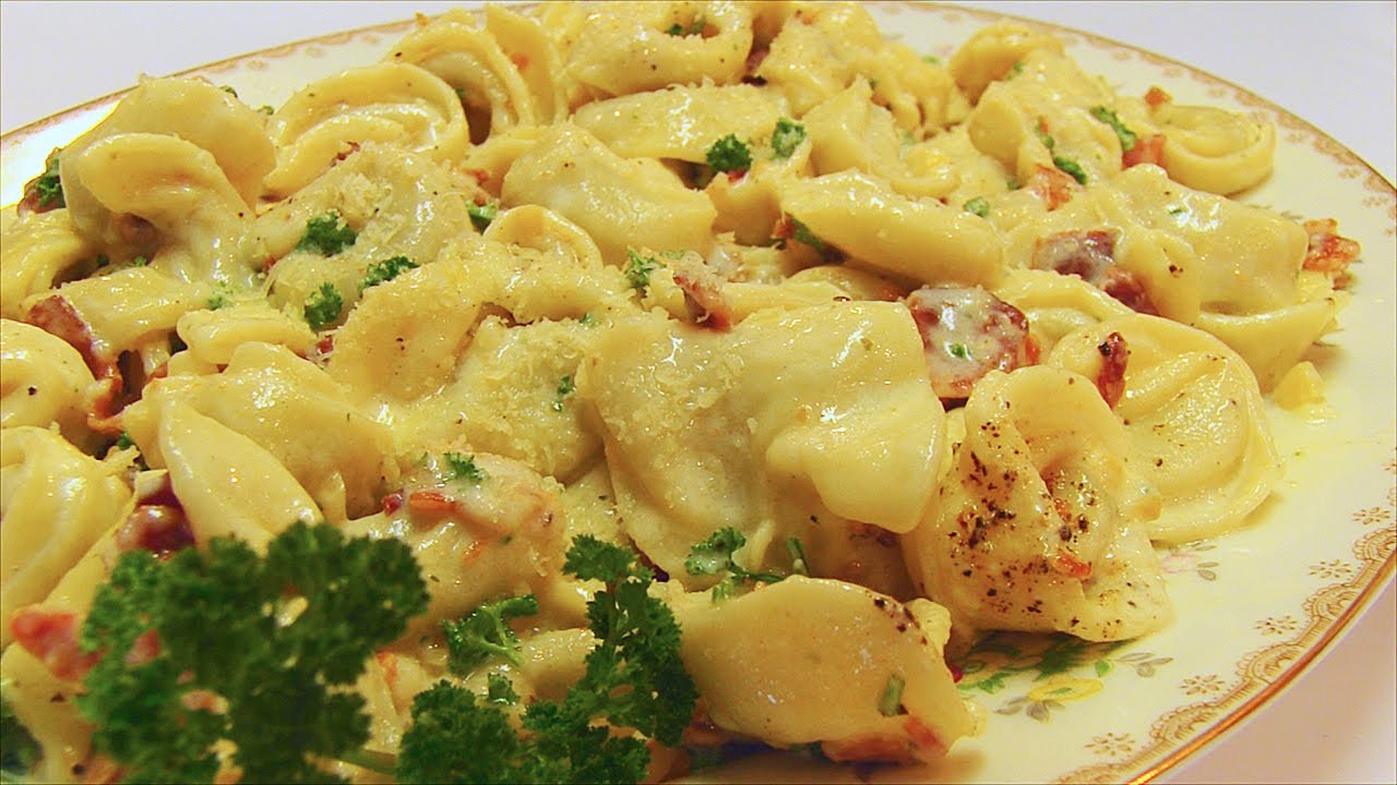 Betty's Creamy Tortellini Carbonara