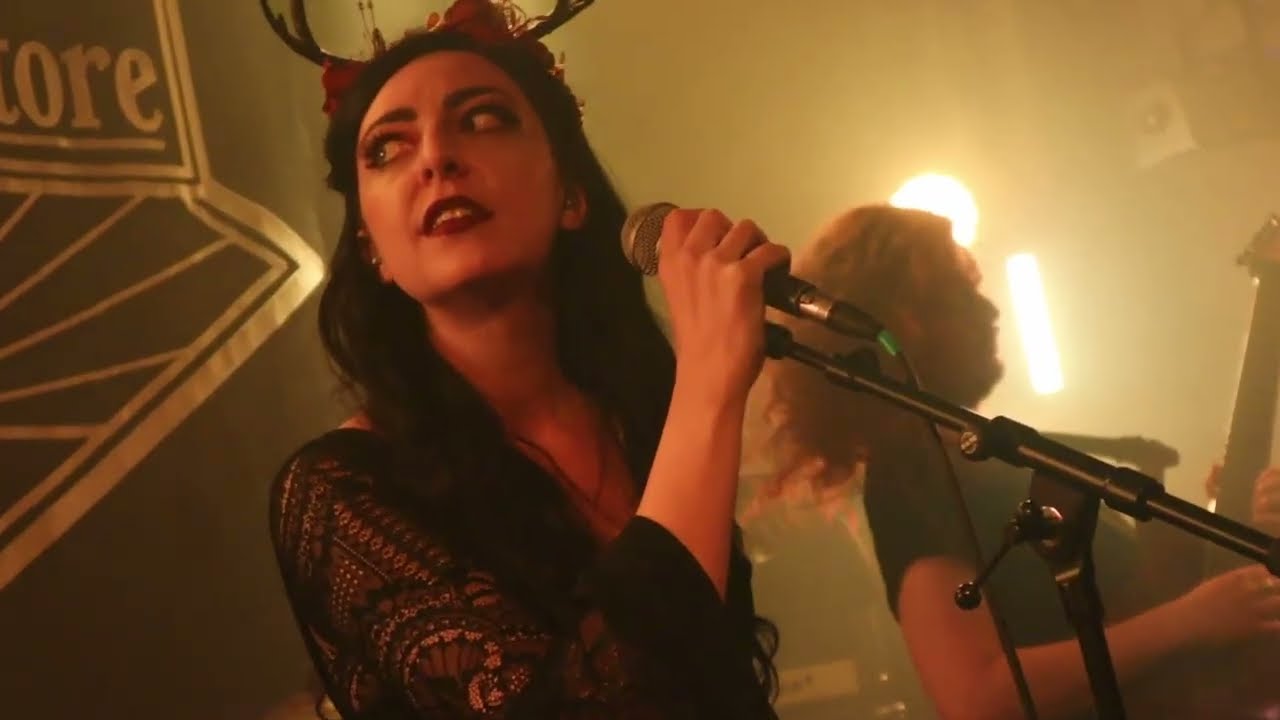 Æl-Fierlen - Pulrose (Live Footage)
