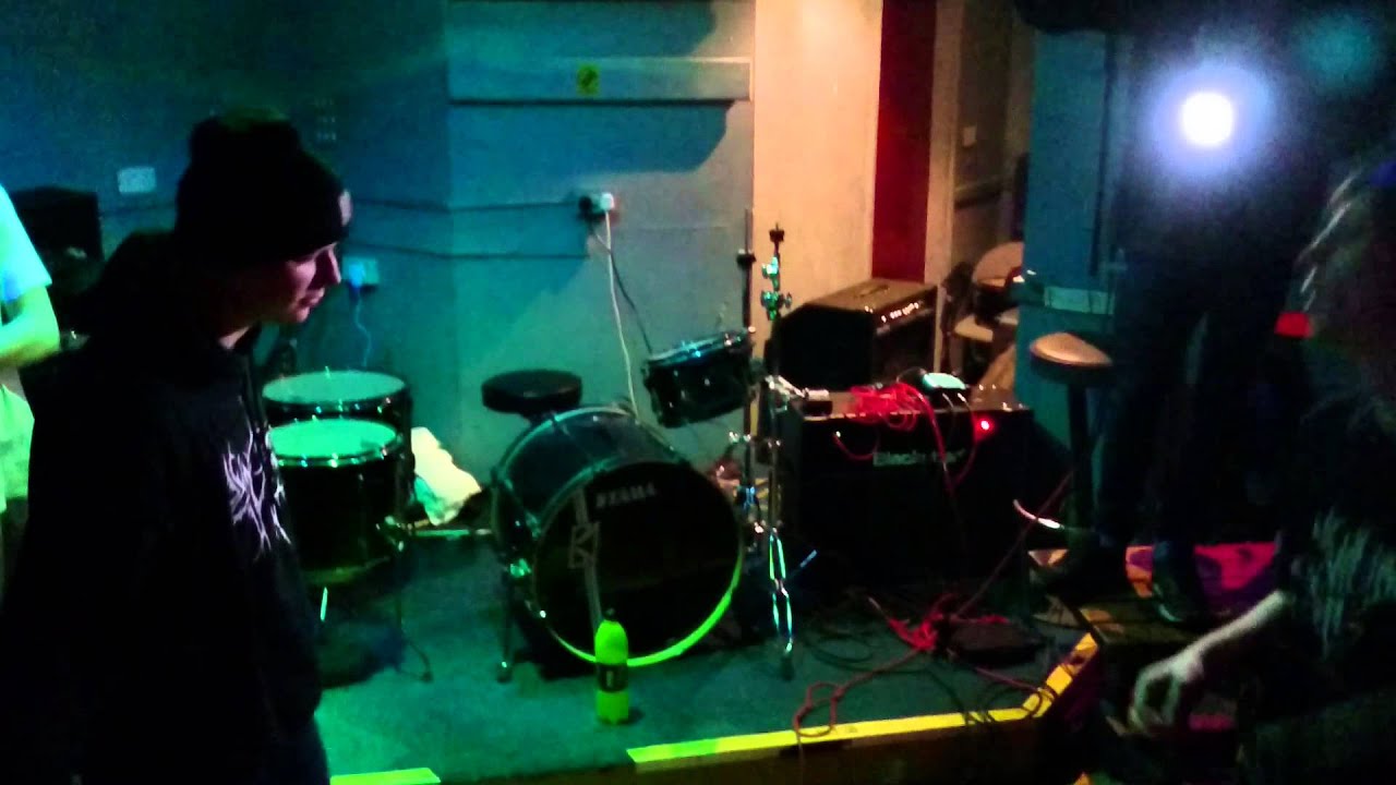 CHAINSAW CASTRATION LIVE @ THE SHED 21/02/15 PT.1