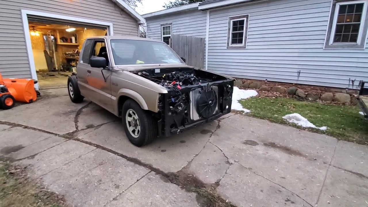 LS SWAP MAZDA B2000 FIRST START UP