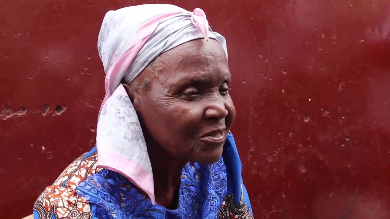 Congo B : Visite d'un orphelinat par les Miss Bioskin