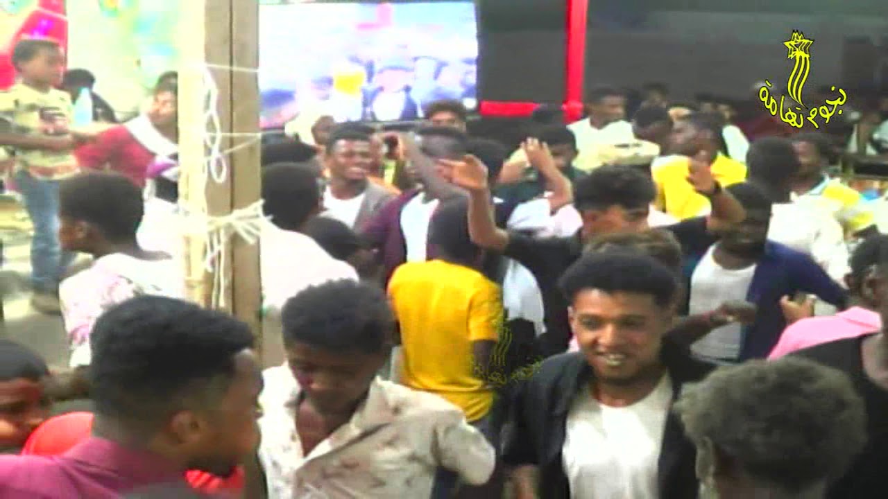 إللي في قلبك قوله لا تستحس مني أداء الفنان إسماعيل جوهر في أفراح آل مزبل بمدينة شفر