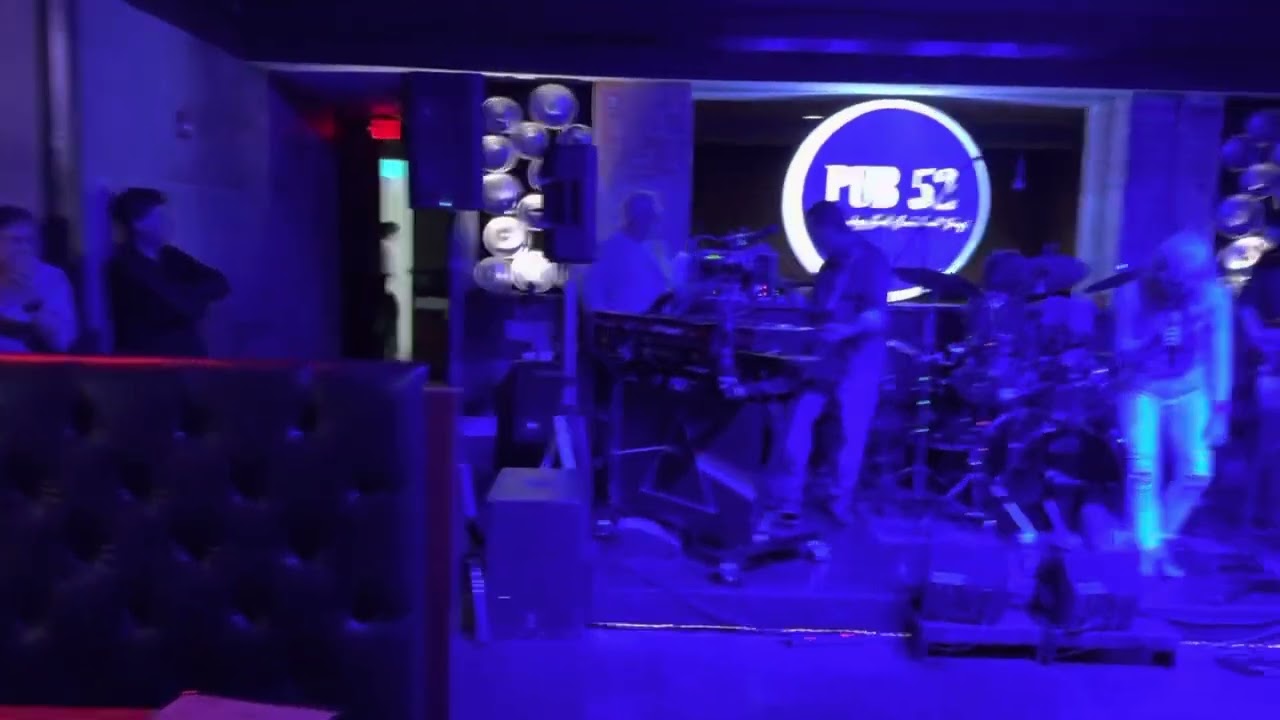 Plan B Band at Pub52