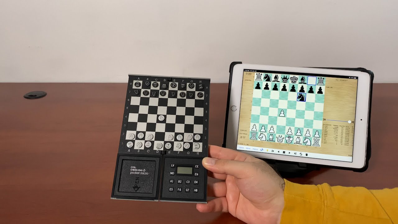 CGL CHESS KING Pocket Micro Foldable Chess Computer