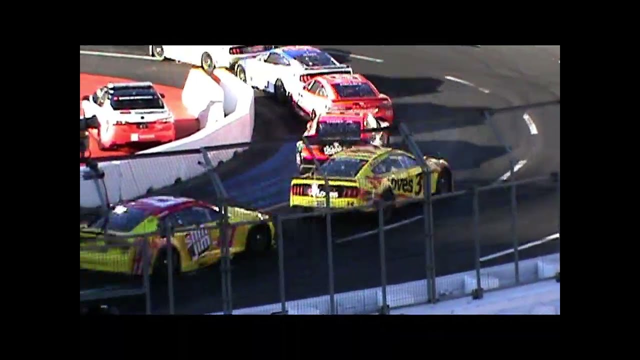 2022 NASCAR Clash at the LA Coliseum from turn 1.