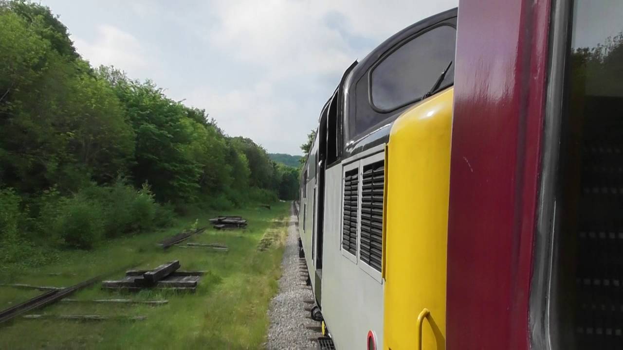 Class 37 No  37075 Thrashes From Keighley to Damens (K&WVR) - 28th May 2016