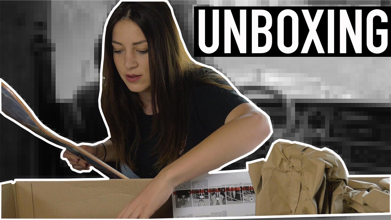 MON PREMIER SKATE ! UNBOXING ET MONTAGE #SKATEDELUXE