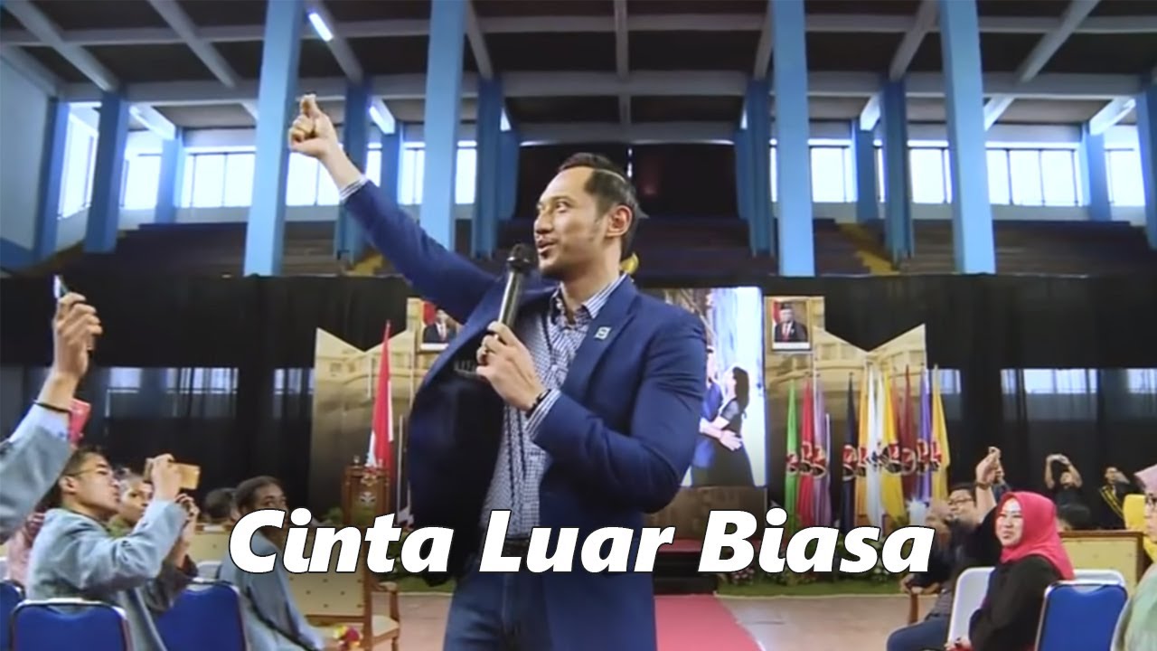 So Sweet AHY Menyanyikan Lagu Cinta Luar Biasa Untuk Annisa Pohan