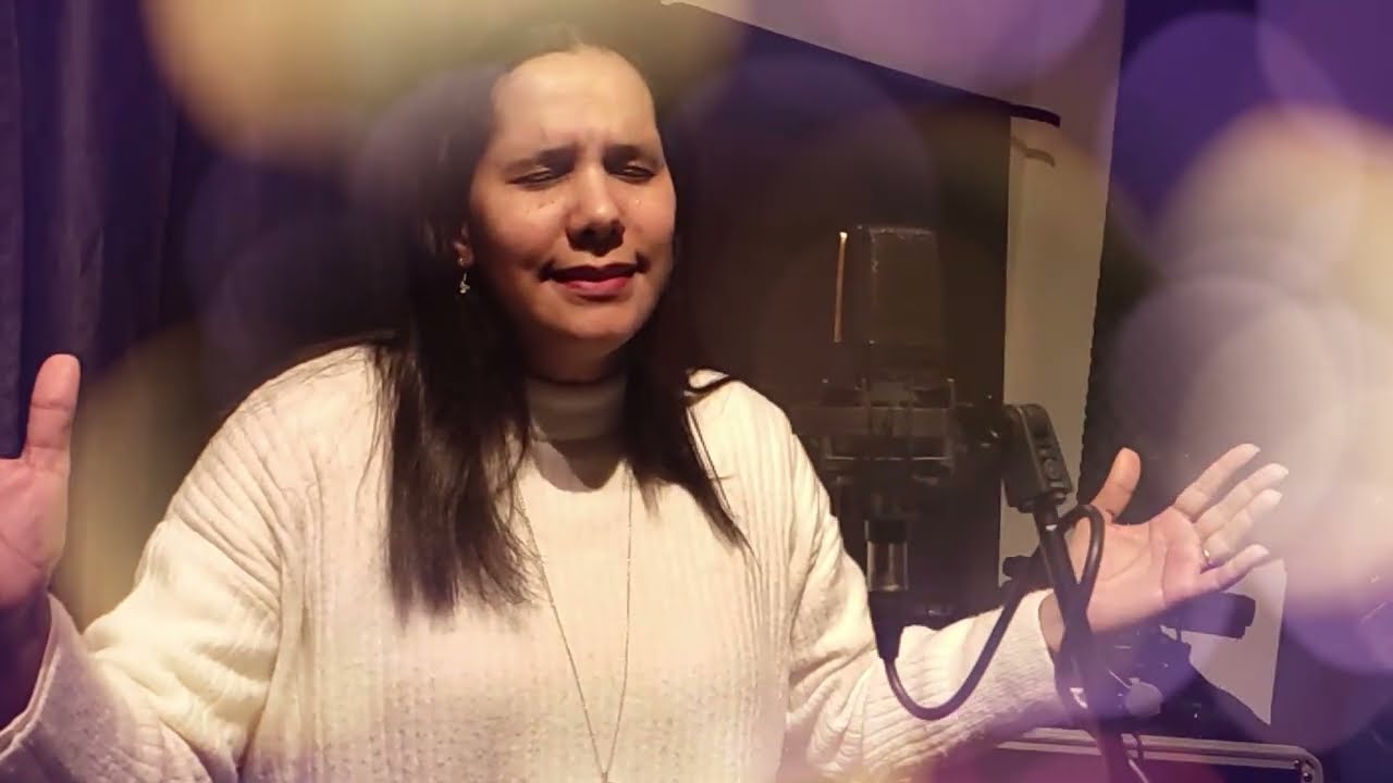 SANTA LA NOCHE | (de Placide Cappeau) una parte Interpretada por DORCAS ANAYA | MÚSICA NAVIDAD