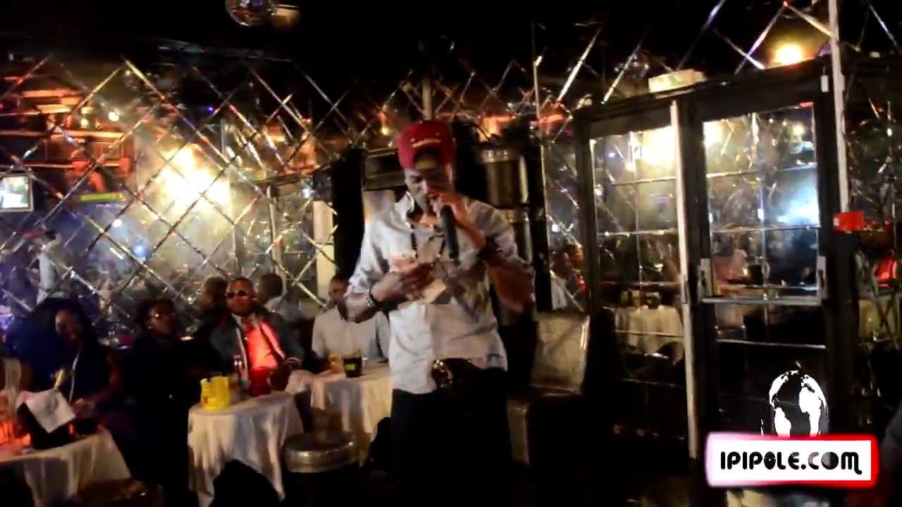 Debordo Leekunfa en Showcase à l'Alizé -1ère Partie