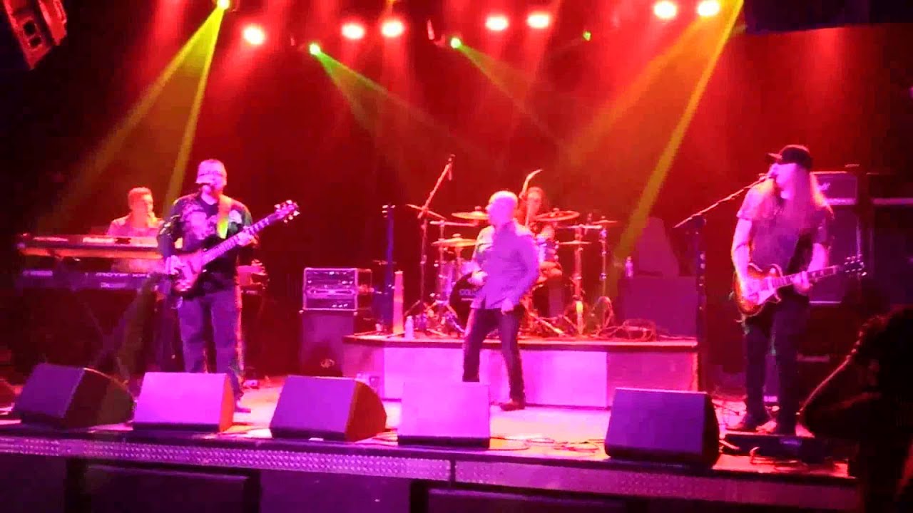 Cold as Ice Performed by Foreigners Journey