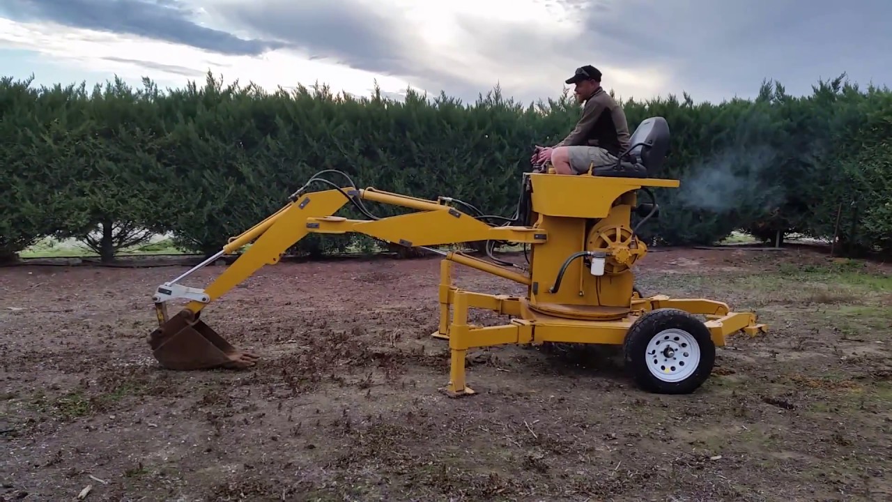 Walking the smalley digger