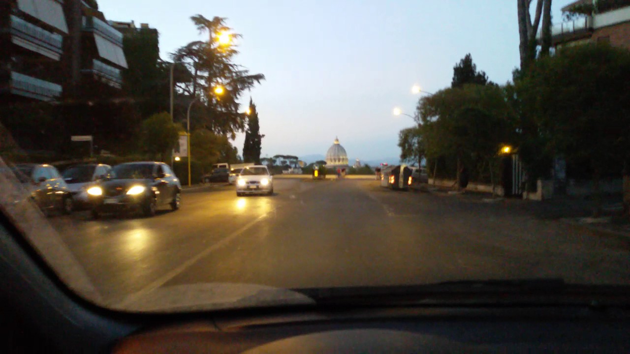 La prospettiva magica di via Nicol&ograve; Piccolomini