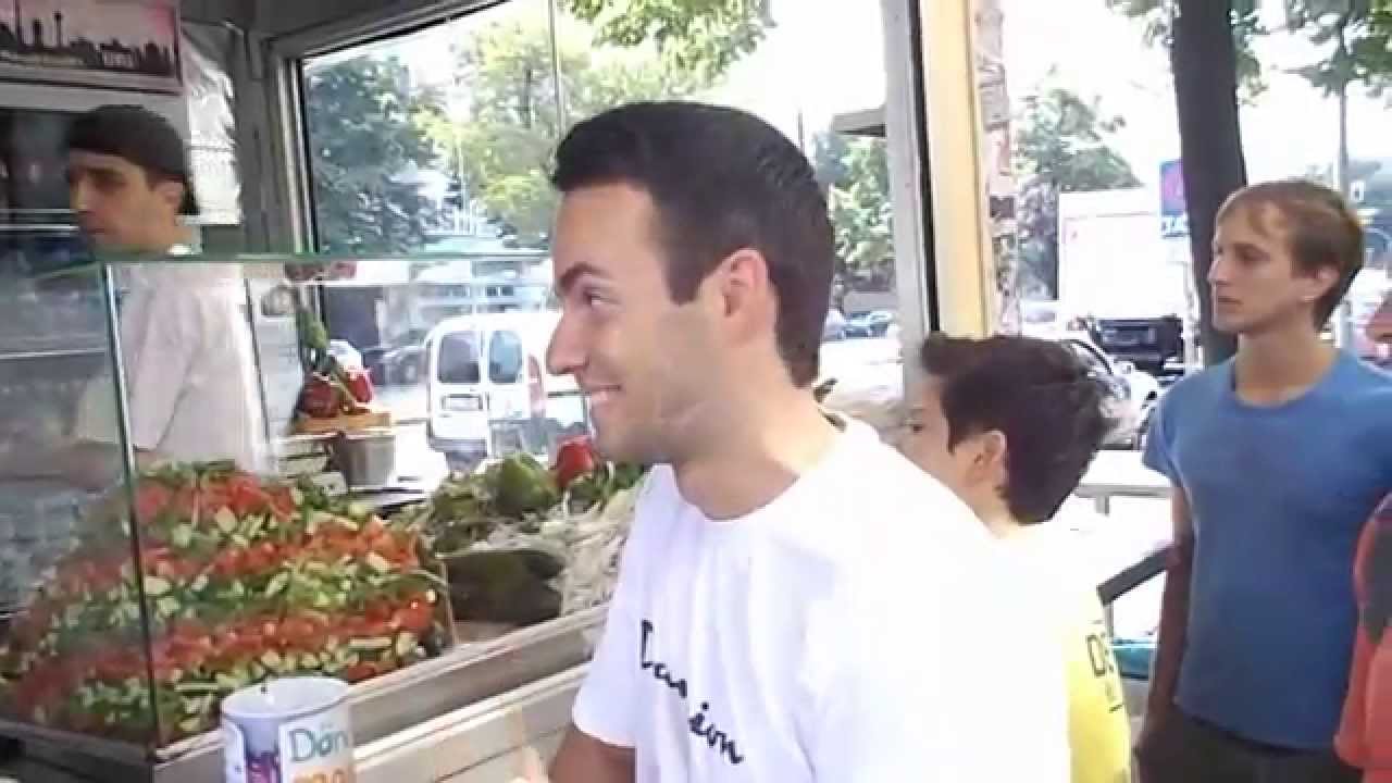 Лучший Донер  в Берлине (Mustafa's Gemüse Kebap)