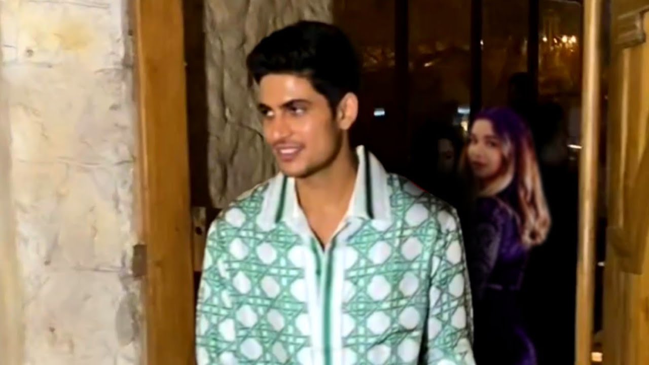 Sara Tendulkar spotted with Shubman Gill outside of Night Club ahead of Ind vs Aus 3rd Test ?
