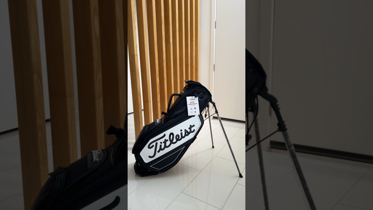 Titleist premium tour stand bag 