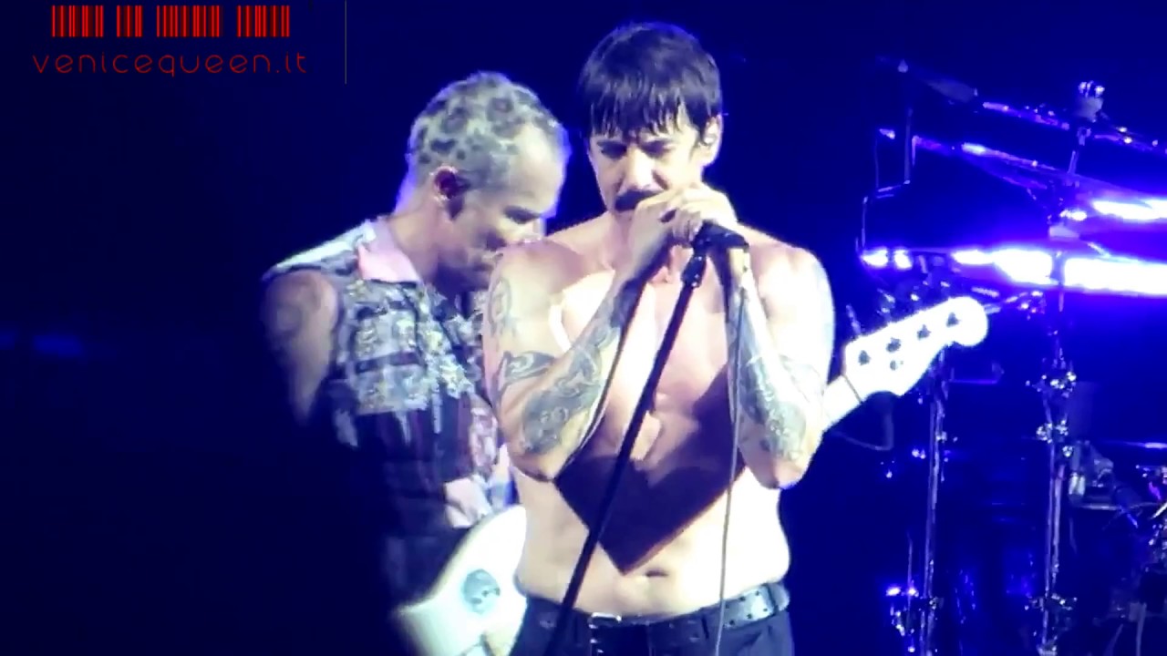 Red Hot Chili Peppers - Under The Bridge (Roma, 20/07/2017)