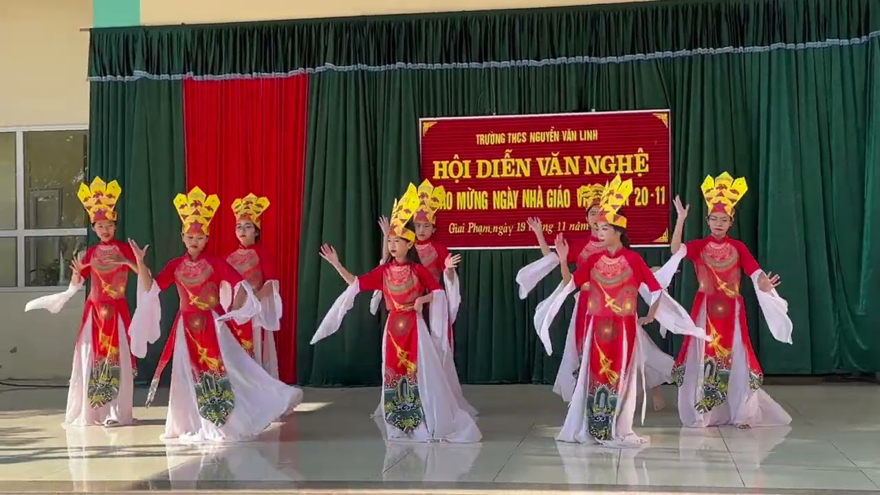 Văn nghệ 6D