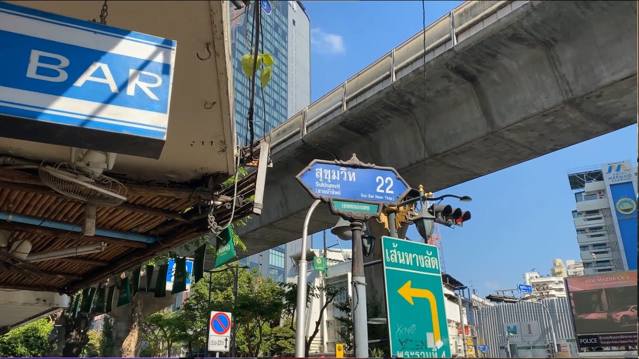 Sukhumvit Soi 22 (Soi Sai Nam Thip) walk in Bangkok [4K]