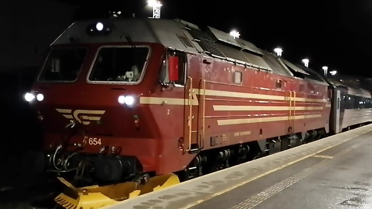 Norwegian Train Di4 654 (SJ Norge) 