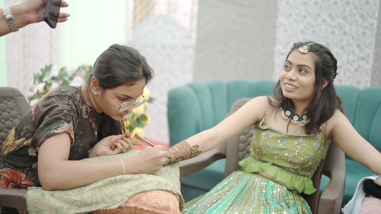 krut+hetvi mehndi 02