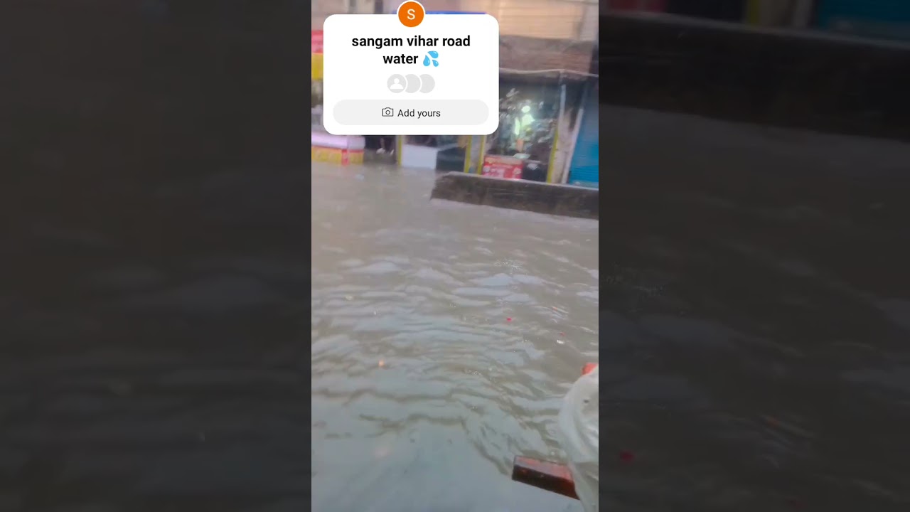 Sangam vihar road water 💦 #ytshorts #vivews