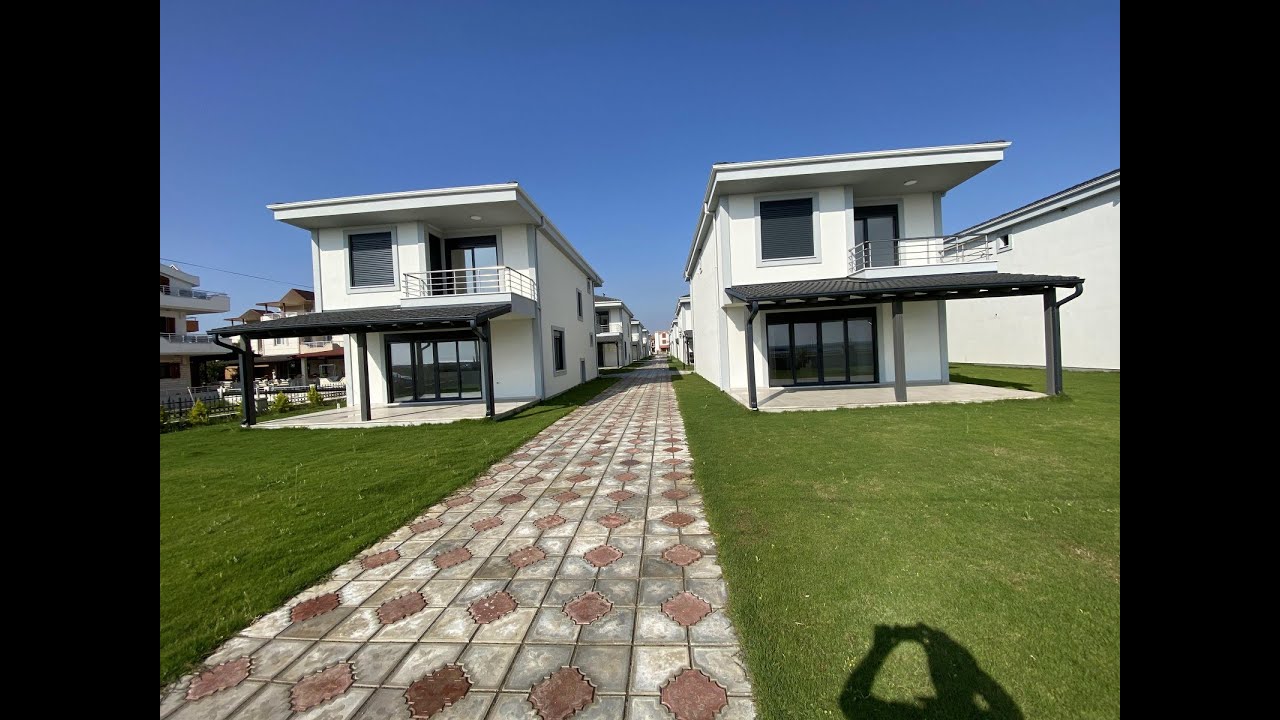 BALIKESİR AYVALIK ALTINOVA DA SATILIK VİLLA.KOD:1971.HUSEYİN CALISKAN:+90-533-522-0028.