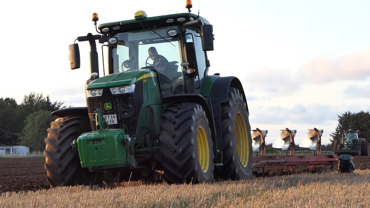 John Deere 7290R working hard in The Field Ploughing w/ 5-Furrow Kverneland Plough | DK Agri
