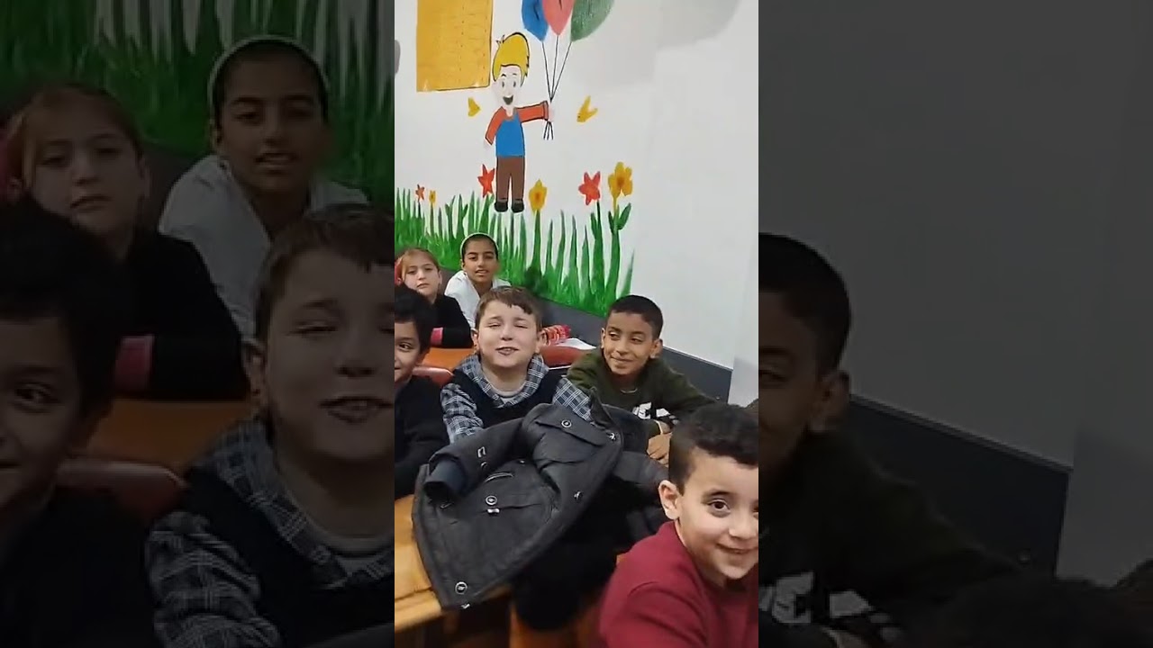 طلاب الروضة الحلوين في مدرسة ديدار 