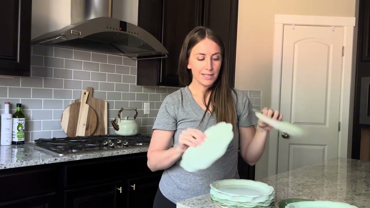 Honest review of these scalloped paper plates!