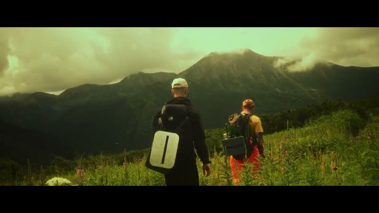Cinematic Travel Filmmaking to Kamchatka with the Sony A7C II