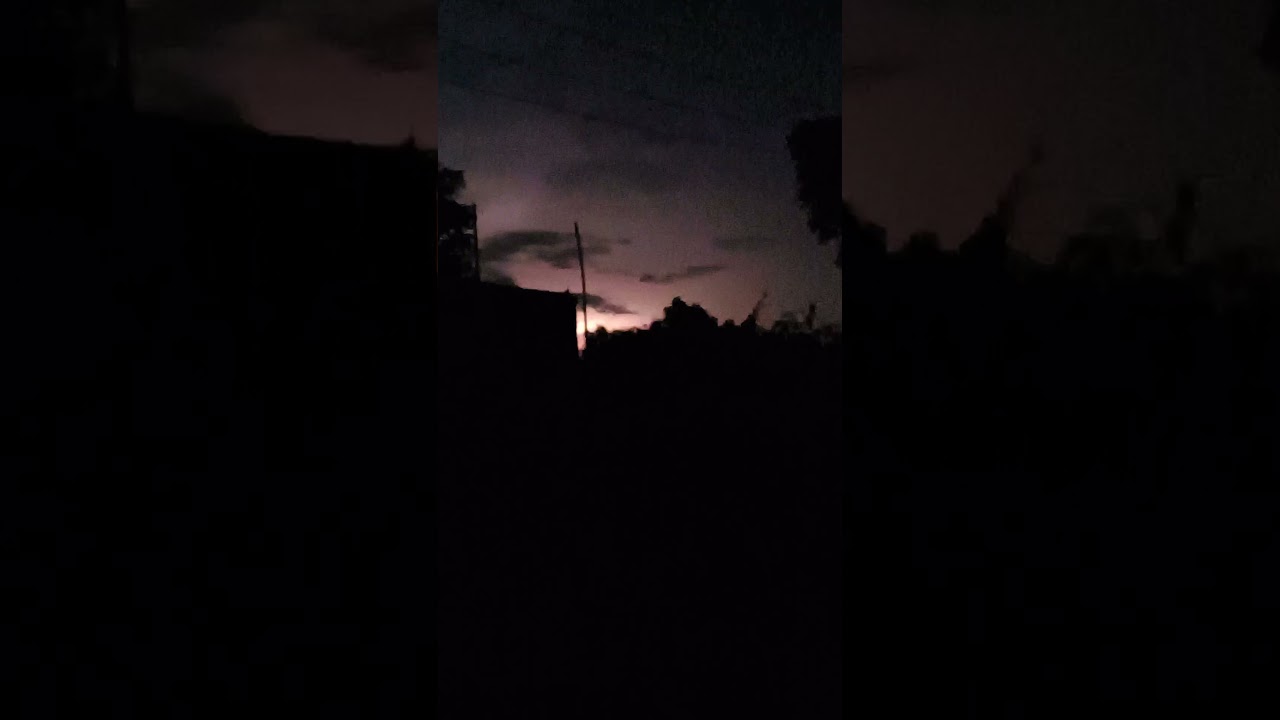 લાઈવ વરસાદ અને ગાજવીજ ⛈️#શોર્ટ્સ #shorts #rain #live