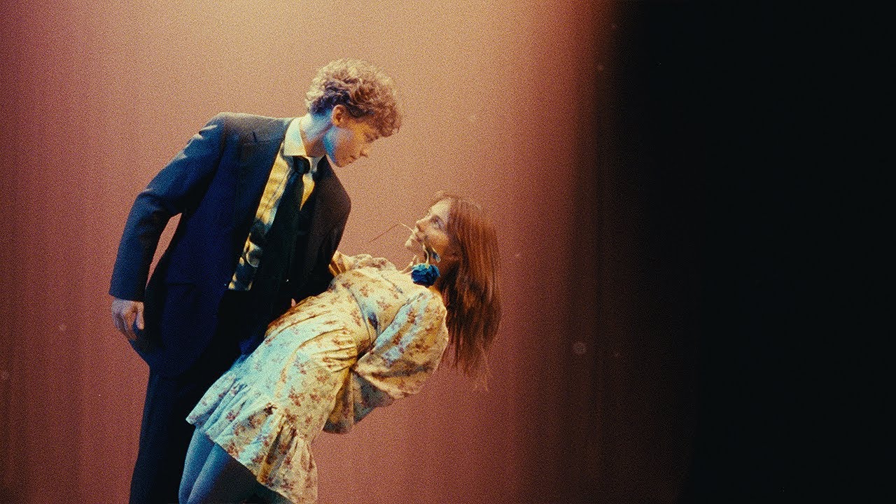 Lovers Who Lie