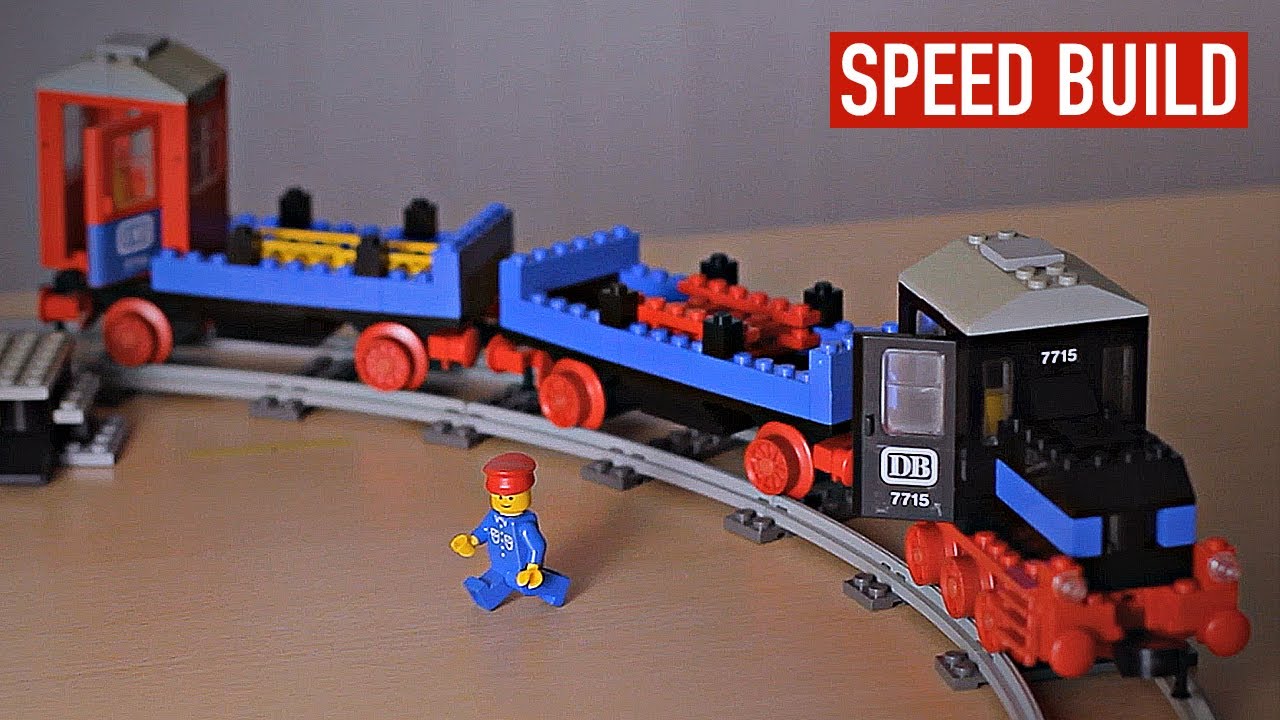 Vintage LEGO® Speed Build: the alt build of 1985 Trains Set 7715 