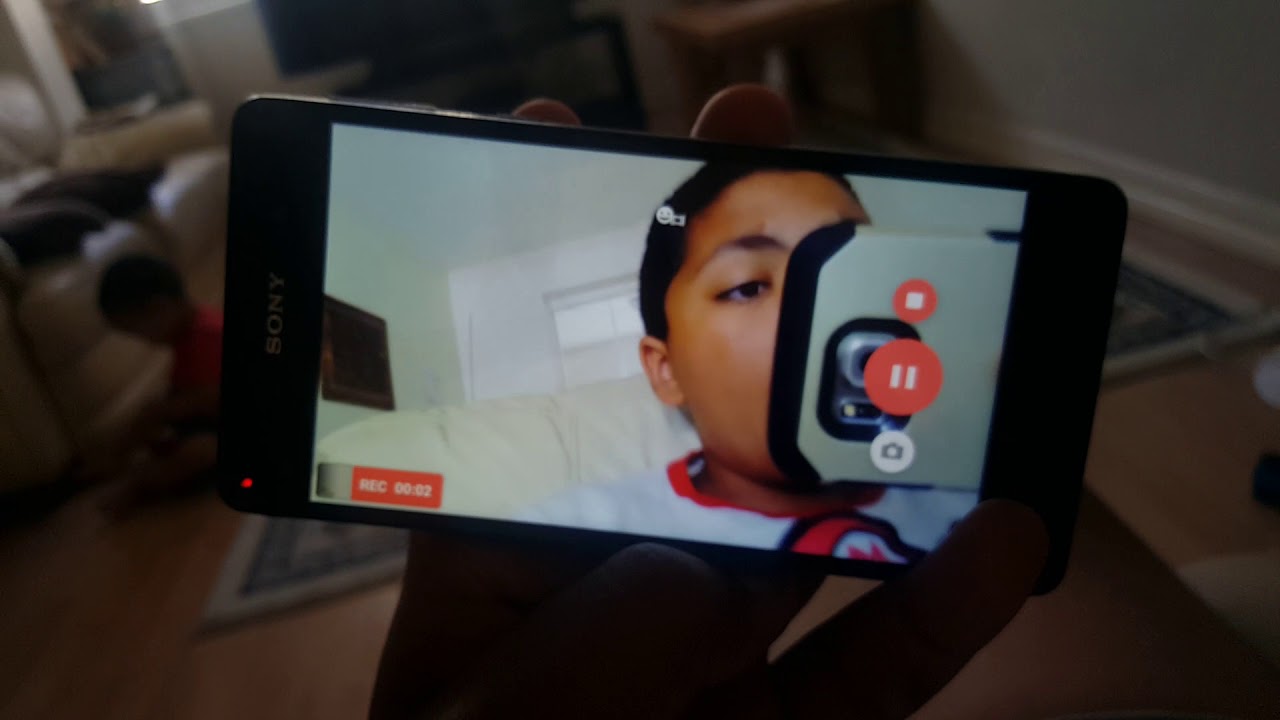 Sony Xperia E5 Review