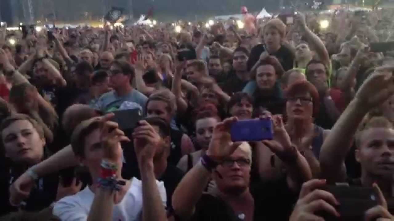 Die Toten Hosen - Intro und Bonnie und Clyde - Leipzig 22.08.15 - Festwiese