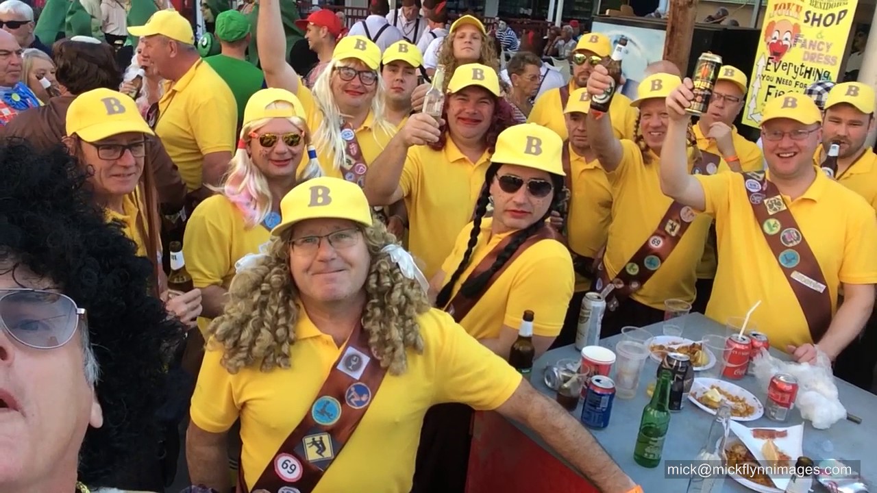 Benidorm Fiesta 2016 fancy dress street party