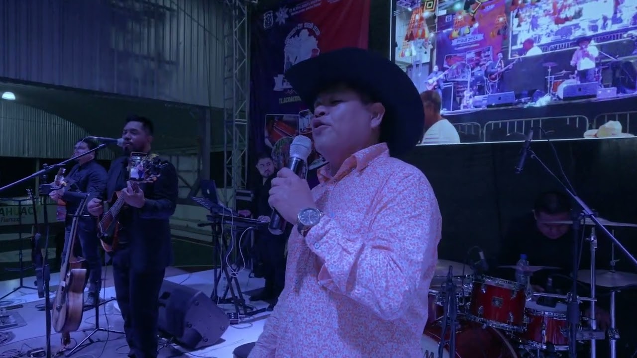 Hermoso Cariño · Erasmo Catarino