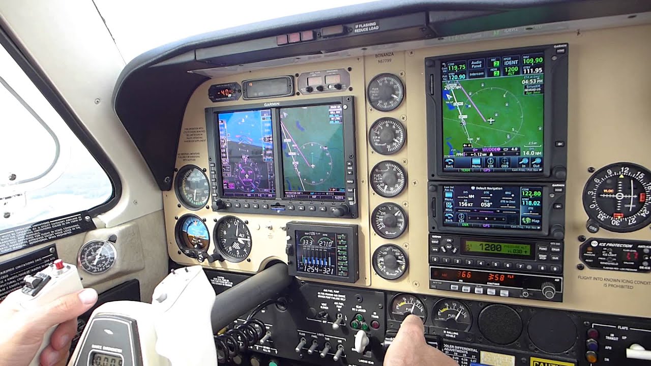 KELW RWY22 left climbout