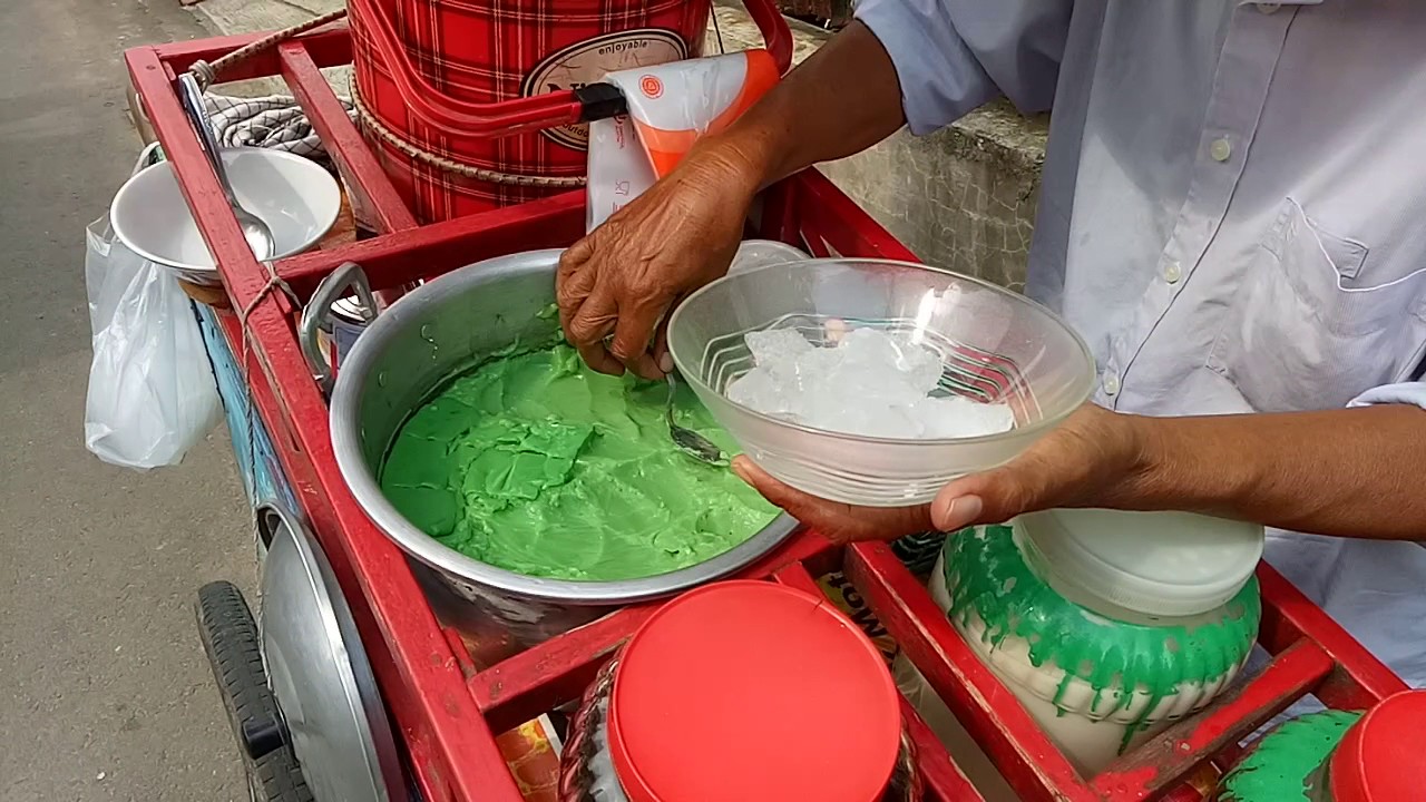INDONESIAN TRADITIONAL FOOD DESSERT - BUBUR SUMSUM