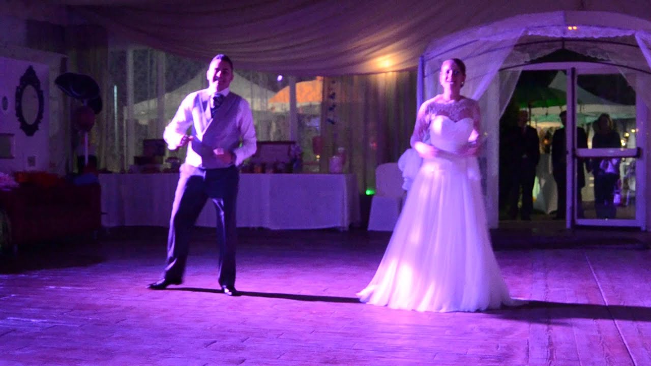 Baile de novios original entre Carmen y Fernando