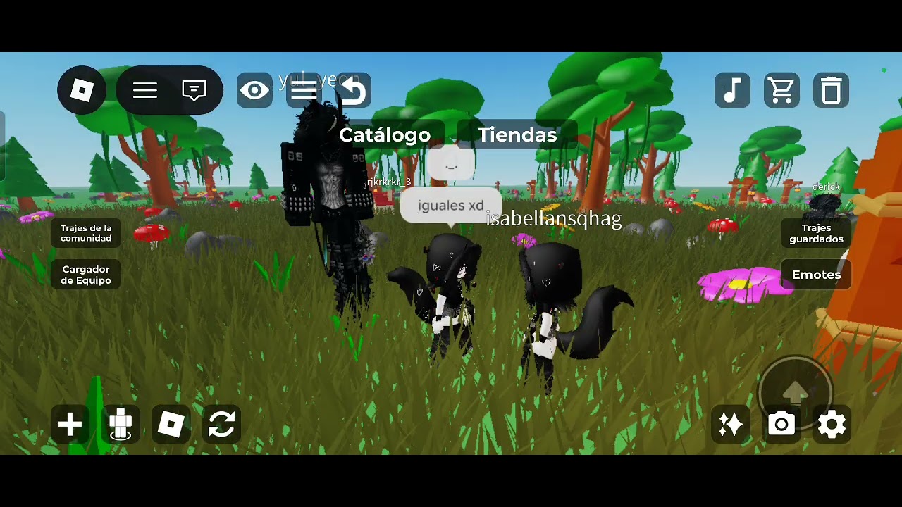 Jugando en llamada con mi amiga Kiara por que no tiene chat🤑👊